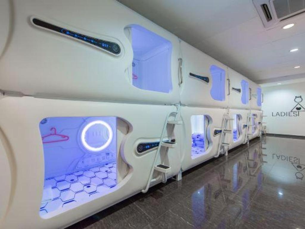 קוטה קינבלו Spot On 89726 Capsule Inn מראה חיצוני תמונה
